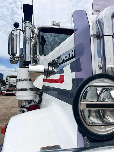 2009 Kenworth T908 Kenworth T908 140 Ton Rated 140 ton Road Train rated - Image 11