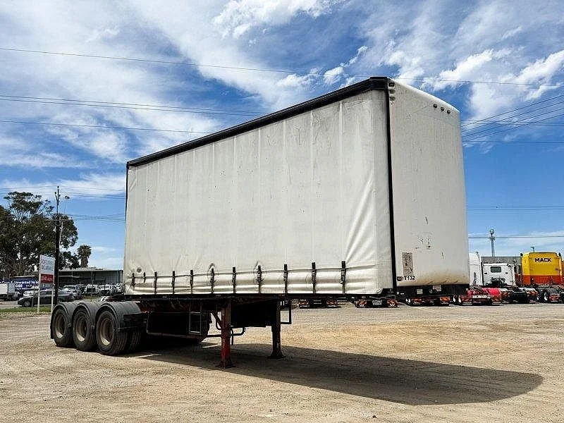 2013 Maxitrans 10 Pallet Lead Curtainsider Trailer