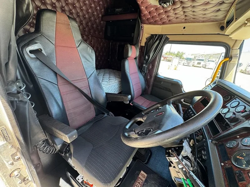 2014 Kenworth T409 Sar - Image 10