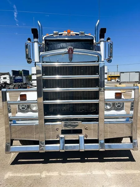 2014 Kenworth T909 Kenworth T909 6x4 prime mover New Crate eng fitted 2021 - Image 7