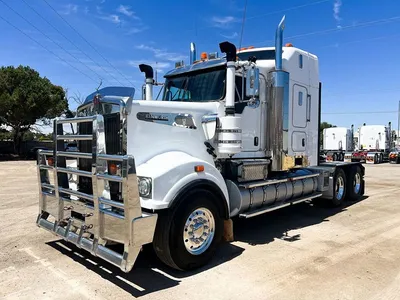 2014 Kenworth T909 Kenworth T909 6x4 prime mover New Crate eng fitted 2021 photo 8