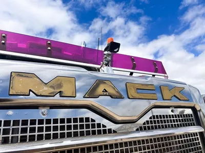 2014 Mack Titan Mack Titan 168 ton rated Mack Titan 140 ton rated with rebuild history photo 17
