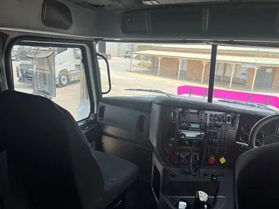 2014 Mack Titan Mack Titan 168 ton rated Mack Titan 140 ton rated with rebuild history photo 22