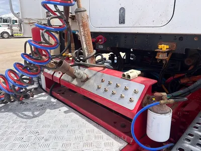 2014 Mack Titan Mack Titan 168 ton rated Mack Titan 140 ton rated with rebuild history photo 8