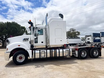 2014 Mack Titan Mack Titan 168 ton rated Mack Titan 140 ton rated with rebuild history photo 10
