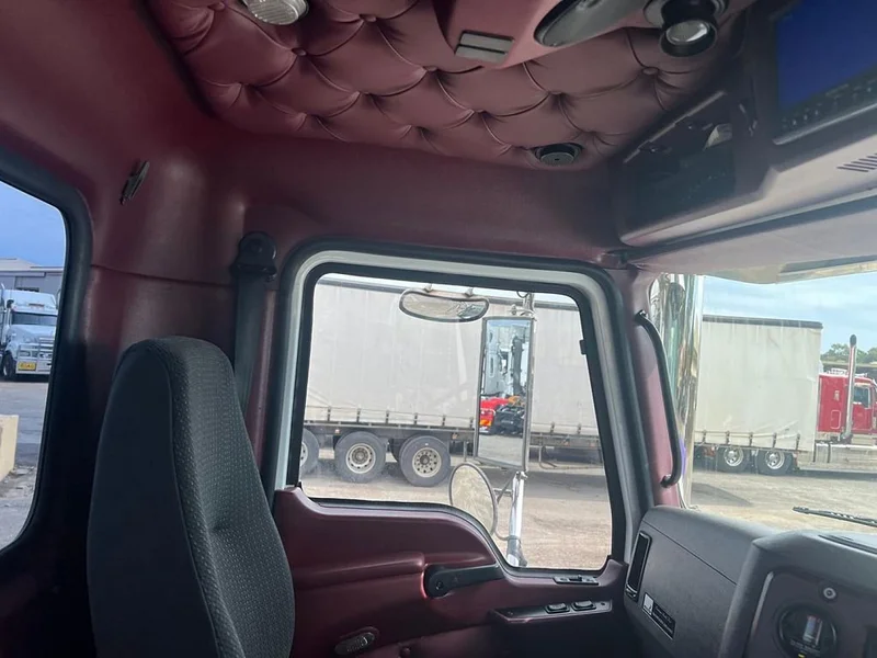 2014 Mack Trident Low kms - Image 28