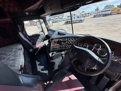 2015 Kenworth K200 6x4 Prime Mover photo 13