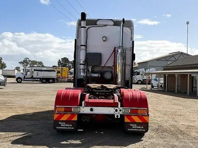 2015 Kenworth K200 6x4 Prime Mover photo 6