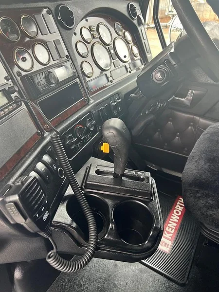 2015 Kenworth T400 Series T409 6x4 Prime Mover - Image 18