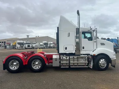 2015 Kenworth T400 Series T409 6x4 Prime Mover photo 4
