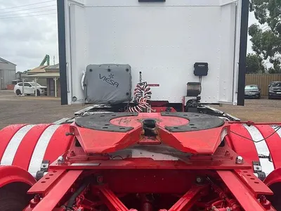 2015 Kenworth T400 Series T409 6x4 Prime Mover photo 6