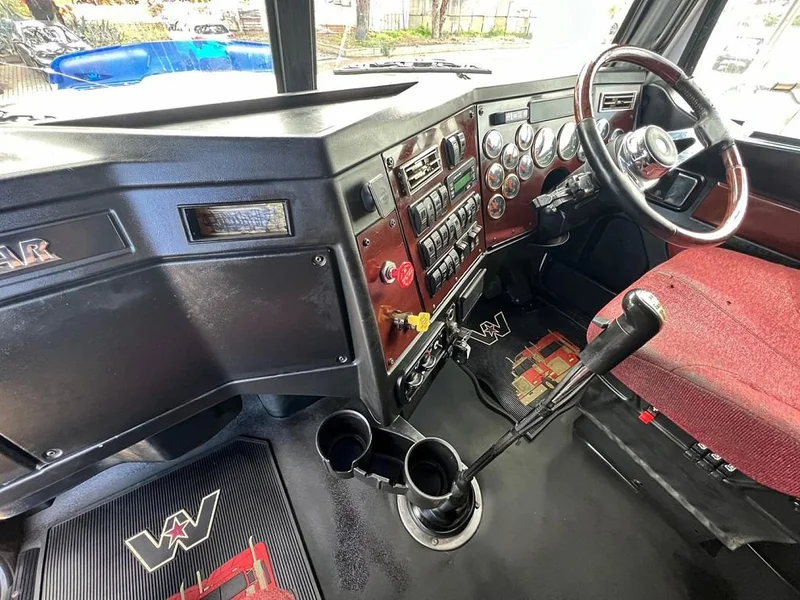 2015 Western Star 4900 6x4 PRIME MOVER, NEW DETROIT ENGINE FITTED NOV. 2022.  B DOUBLE/ROAD TRAIN FINANCE AVAILABLE - Image 26