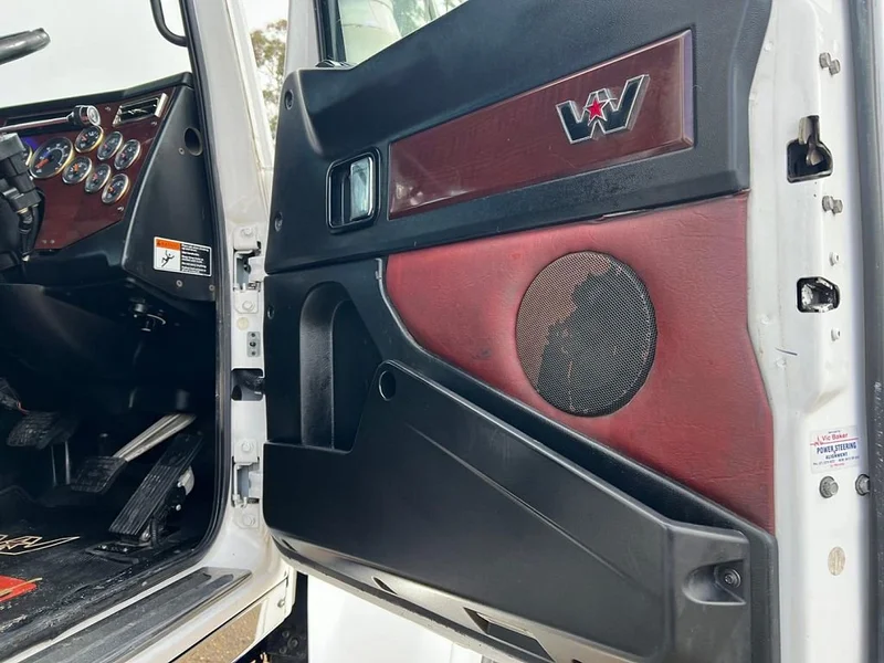 2015 Western Star 4900 6x4 PRIME MOVER, NEW DETROIT ENGINE FITTED NOV. 2022.  B DOUBLE/ROAD TRAIN FINANCE AVAILABLE - Image 27