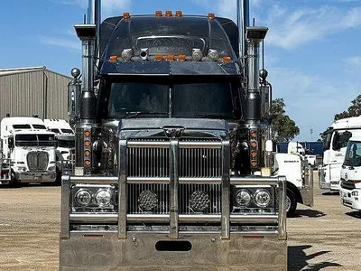 2016 Western Star 4900 Series Western Star 4900 FXT 106 Ton Road Train rated photo 2