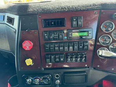 2016 Western Star 4900 Series Western Star 4900 FXT 106 Ton Road Train rated photo 31