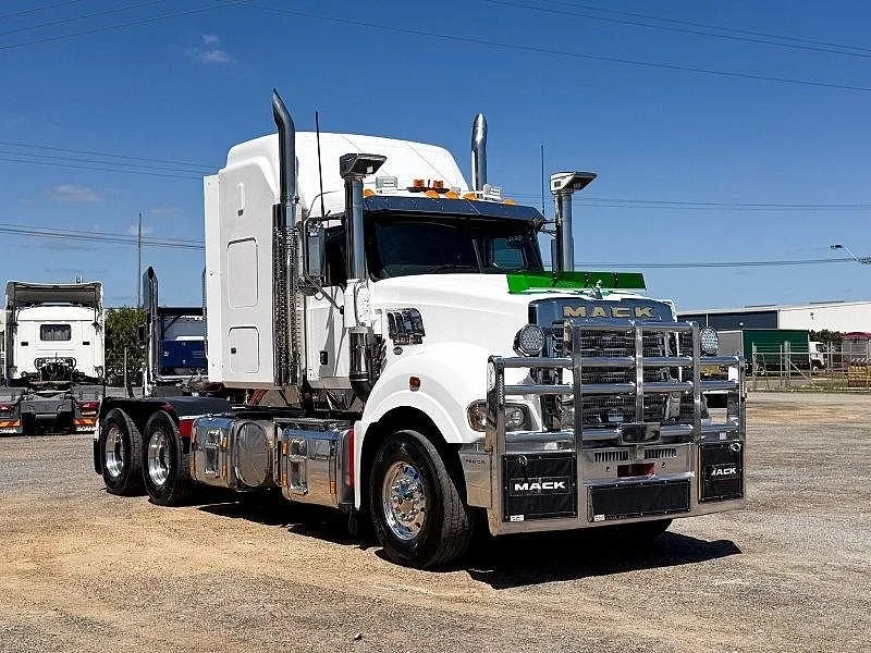 2019 Mack SUPERLINER Auto Prime Mover