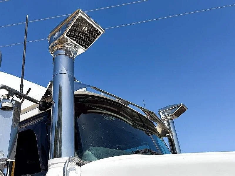 2019 Mack SUPERLINER Auto Prime Mover - Image 17