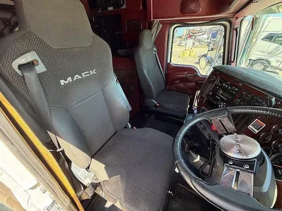 2019 Mack SUPERLINER Auto Prime Mover photo 19