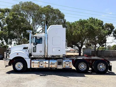 2019 Mack SUPERLINER Auto Prime Mover photo 4