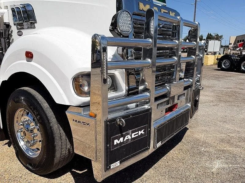 2019 Mack SUPERLINER Auto Prime Mover - Image 9