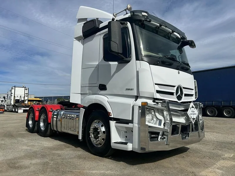 2019 Mercedes-Benz Actros Mercedes Benz 2651 6x4 prime mover only 333899 kms - Image 2