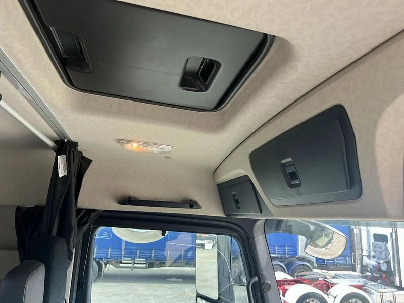2019 Mercedes-Benz Actros Mercedes Benz 2651 6x4 prime mover only 333899 kms - Image 31