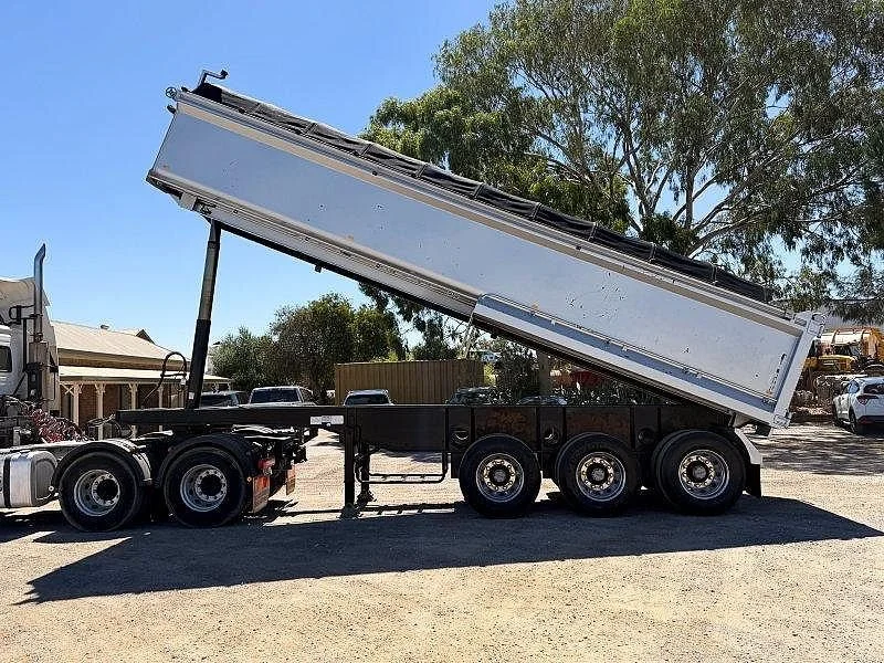 2020 Aldom Tri Axle EBS Tipper - Image 23