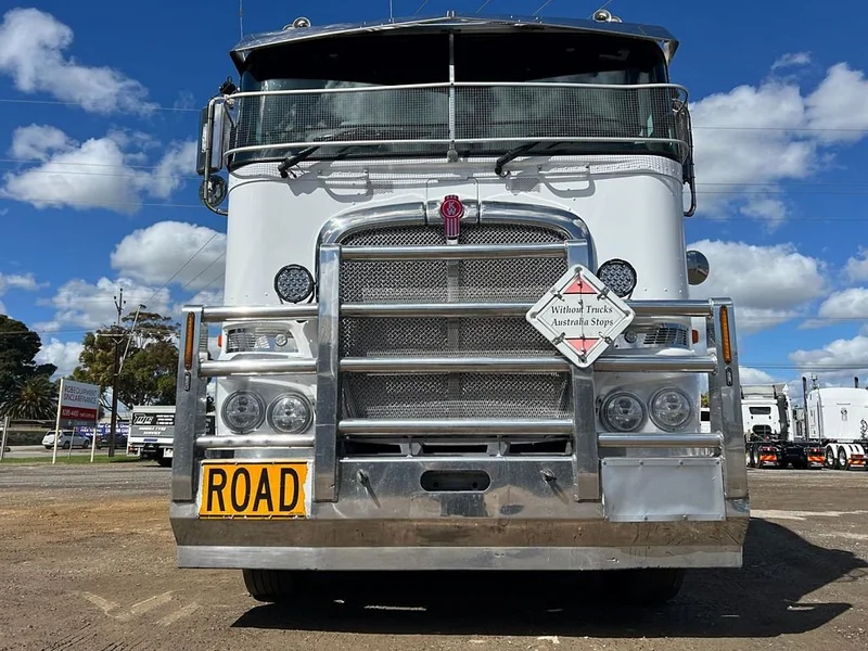 2020 Kenworth K200 6x4 PRIME MOVER. ENGINE REBUILD 2025 WITH RECEIPTS. B DOUBLE/ROAD TRAIN FINANCE AVAILABLE - Image 12