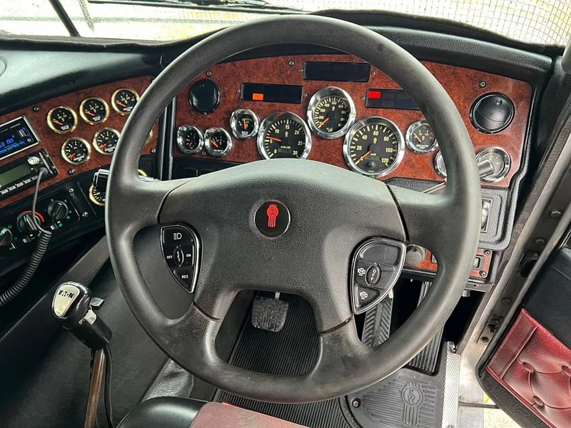 2020 Kenworth K200 6x4 PRIME MOVER. ENGINE REBUILD 2025 WITH RECEIPTS. B DOUBLE/ROAD TRAIN FINANCE AVAILABLE - Image 24