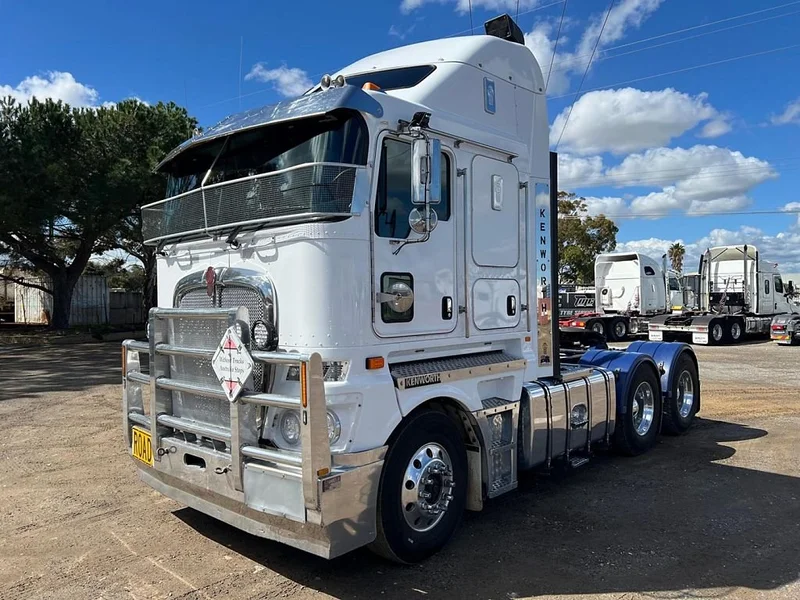 2020 Kenworth K200 6x4 PRIME MOVER. ENGINE REBUILD 2025 WITH RECEIPTS. B DOUBLE/ROAD TRAIN FINANCE AVAILABLE - Image 5