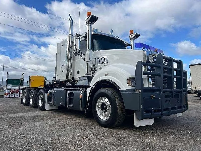 2022 Mack Titan 8x6 200 Ton Road Train rated with rebuild history - Image 2