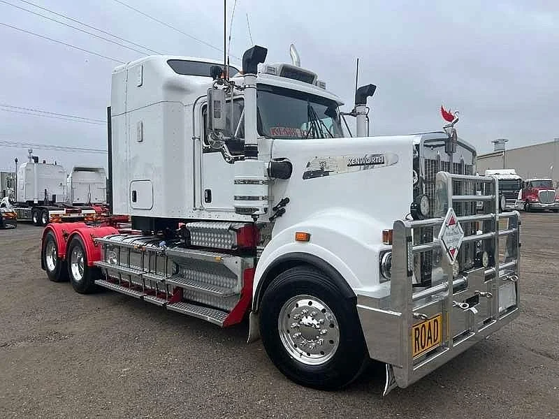 2017 Kenworth T909 140 ton rated can go to 160 ton recent rebuild