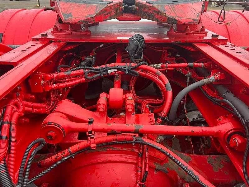 2017 Kenworth T909 140 ton rated can go to 160 ton recent rebuild - Image 11