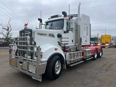 2017 Kenworth T909 140 ton rated can go to 160 ton recent rebuild photo 5
