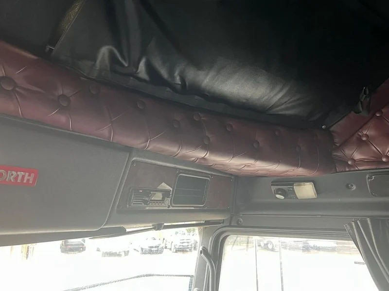 2018 Kenworth K200 163 ton rated under application only 435960 kms - Image 16
