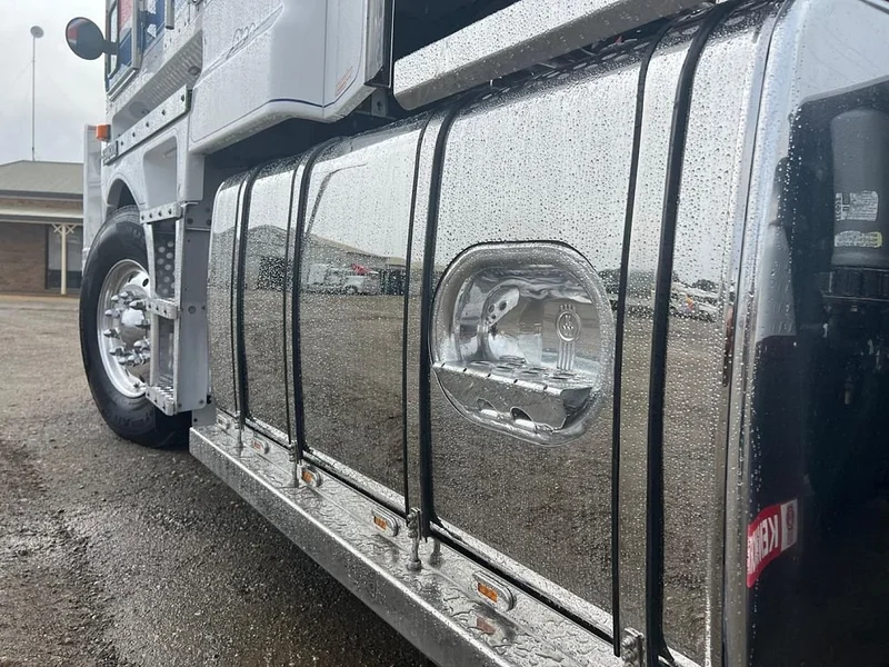 2018 Kenworth K200 163 ton rated under application only 435960 kms - Image 24