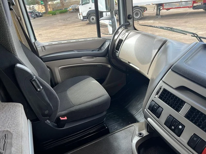 2019 DAF XF105 510 6x4 PRIME MOVER. GENUINE KMS. B DOUBLE - Image 28