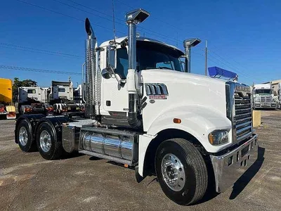 2019 Mack Trident Day Cab 6x4 prime mover tipper hydraulics