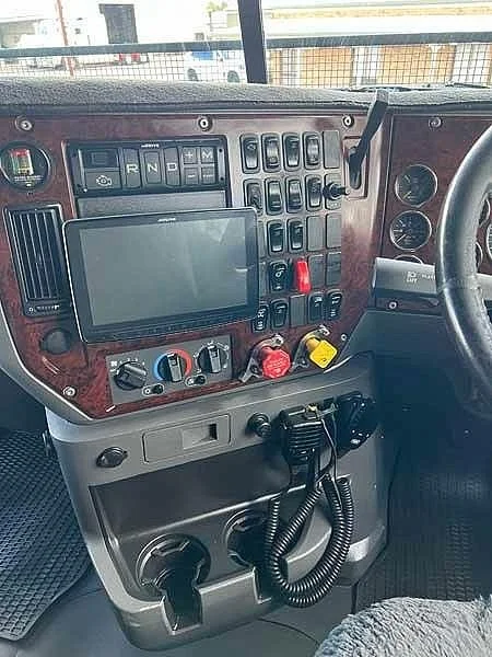 2021 Mack SUPERLINER 120 ton rated Short motor fitted Oct 2025 - Image 23