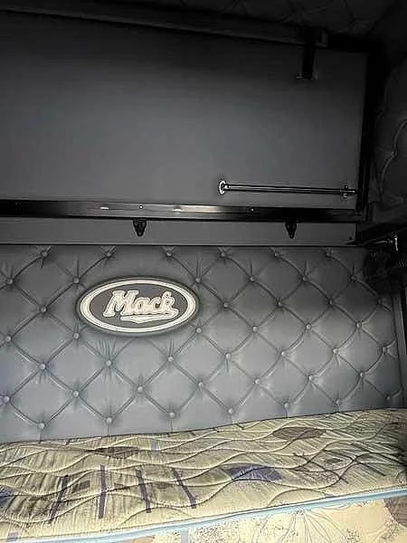 2021 Mack SUPERLINER 120 ton rated Short motor fitted Oct 2025 - Image 28