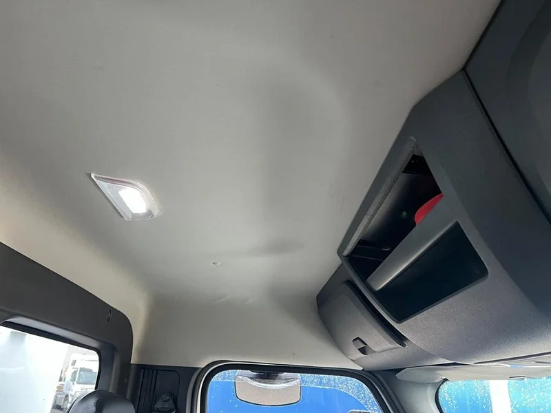2022 Freightliner Cascadia Day Cab 6x4 Hardox tipper with 175033 kms - Image 13