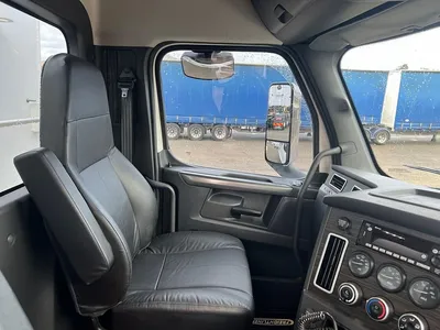 2022 Freightliner Cascadia Day Cab 6x4 Hardox tipper with 175033 kms photo 16