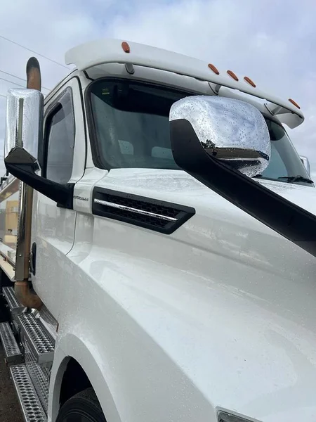 2022 Freightliner Cascadia Day Cab 6x4 Hardox tipper with 175033 kms - Image 6
