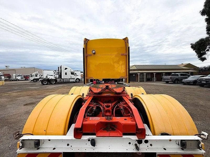 2016 Kenworth T600 Series T609 6x4 prime mover new enginge fitted 2021 - Image 22