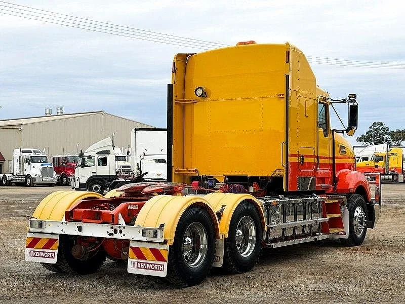 2016 Kenworth T600 Series T609 6x4 prime mover new enginge fitted 2021 - Image 8