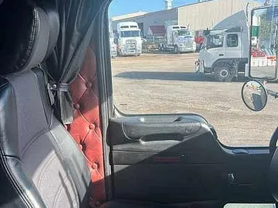 2017 Kenworth T659 6x4 prime mover 155 ton rated photo 18