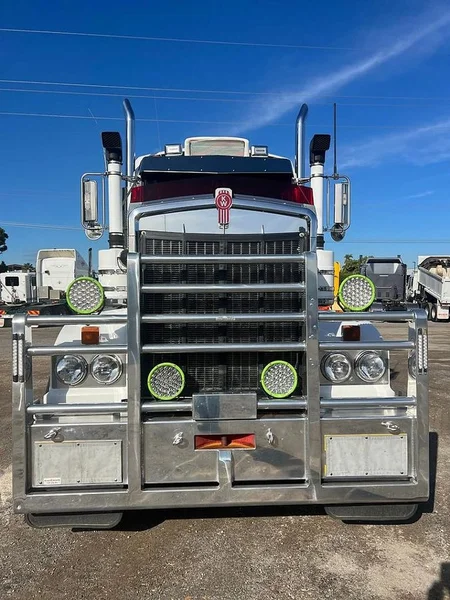 2017 Kenworth T909 6x4 Prime Mover 155 ton Road Train Rated - Image 7