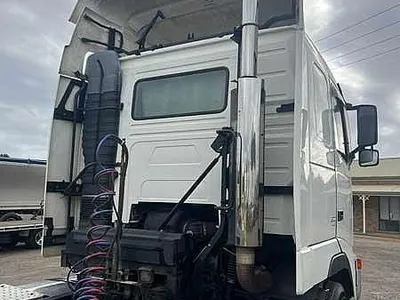 2008 Volvo FH Series FH500 6X4 Prime Mover has low kms photo 5