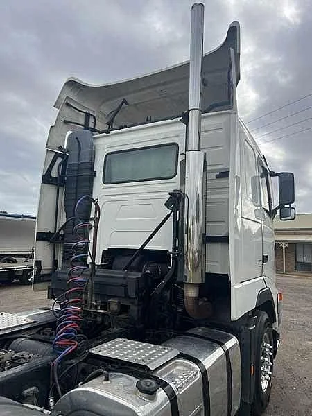 2008 Volvo FH Series FH500 6X4 Prime Mover has low kms - Image 5