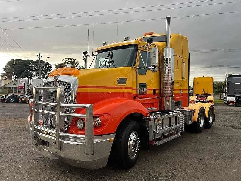 2016 Kenworth T600 Series T609 6x4 prime mover - Image 12
